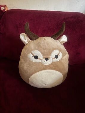 Squishmallows gazelle plushie toy